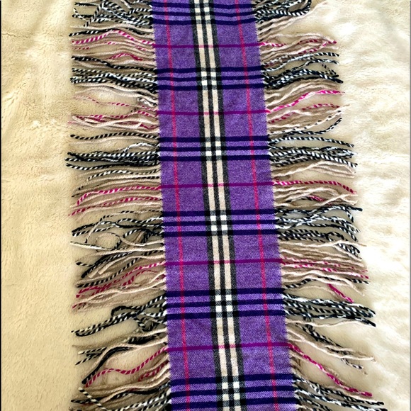 REAL BURBERRY CASHMERE SCARF - Picture 1 of 4